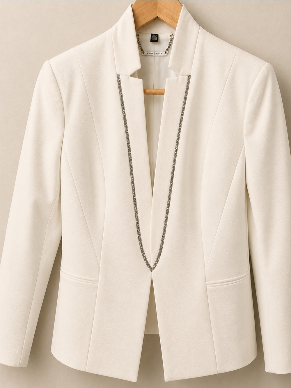 White House Black Market Ecru Blazer Silver Trim Size 4